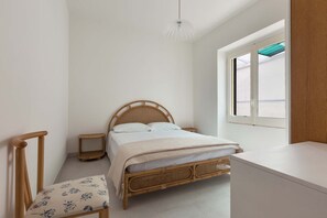 3 bedrooms, iron/ironing board, free cribs/infant beds, bed sheets - Villetta Antonaci (Nardò)