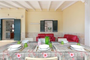 Maison Confort, 3 chambres | Terrasse/Patio