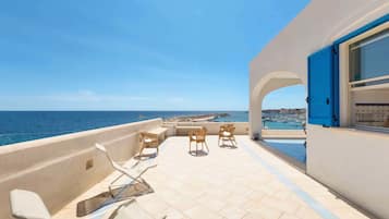 House, 2 Bedrooms, Terrace, Sea View | Terrace/patio