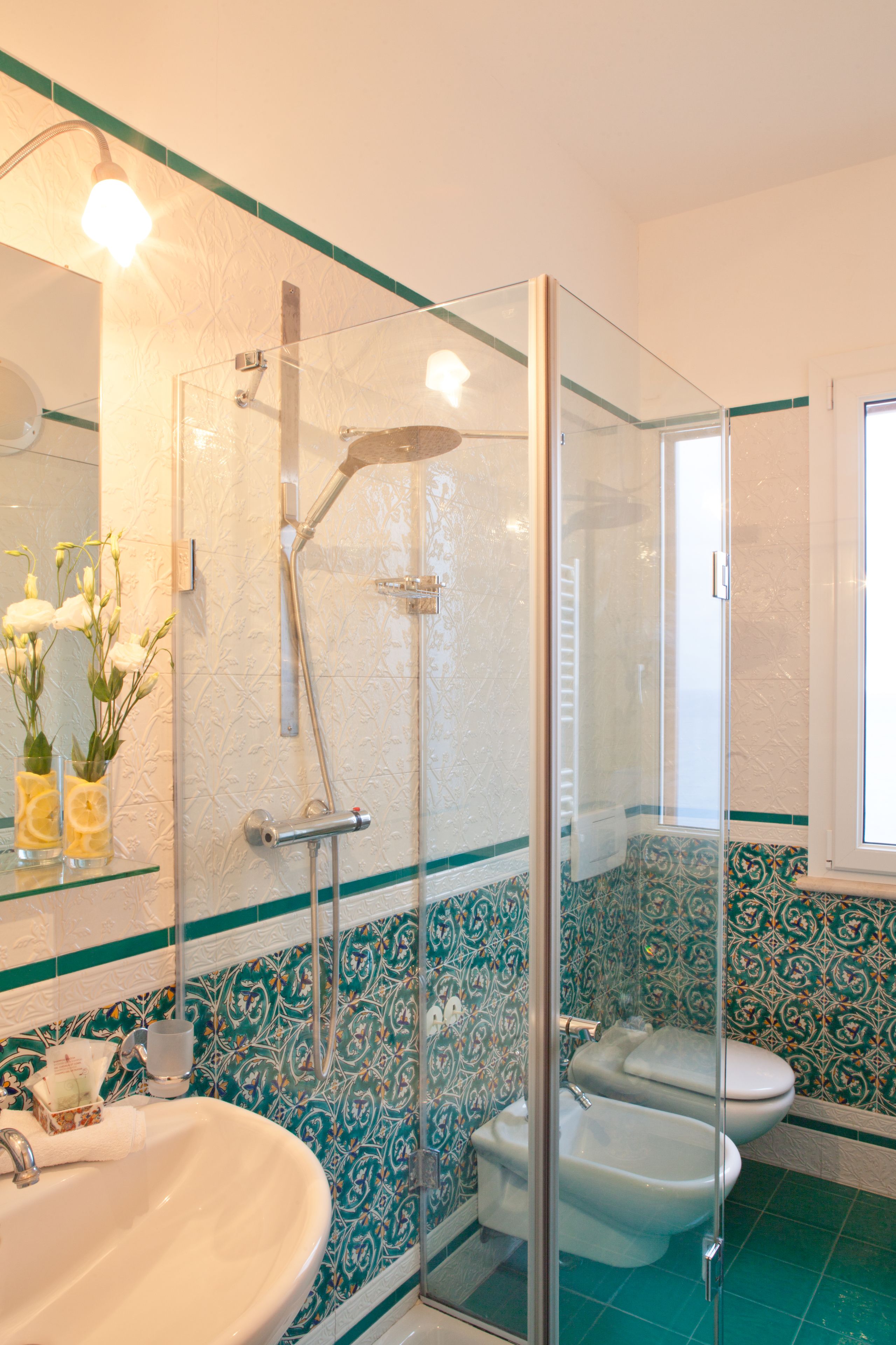 double room, balcony, sea view | bathroom | shower, bidet, towels