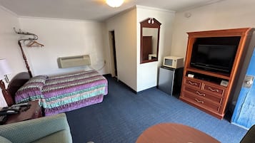 Deluxe Double Room | Blackout drapes, free WiFi, bed sheets