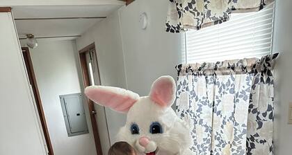 Four Oaks Lodging & RV Resort