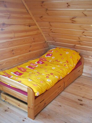 Family Cabin, 3 Bedrooms | 2 bedrooms