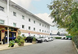 Front of property - B&B Hotel Viry-Châtillon (Viry-Chatillon)