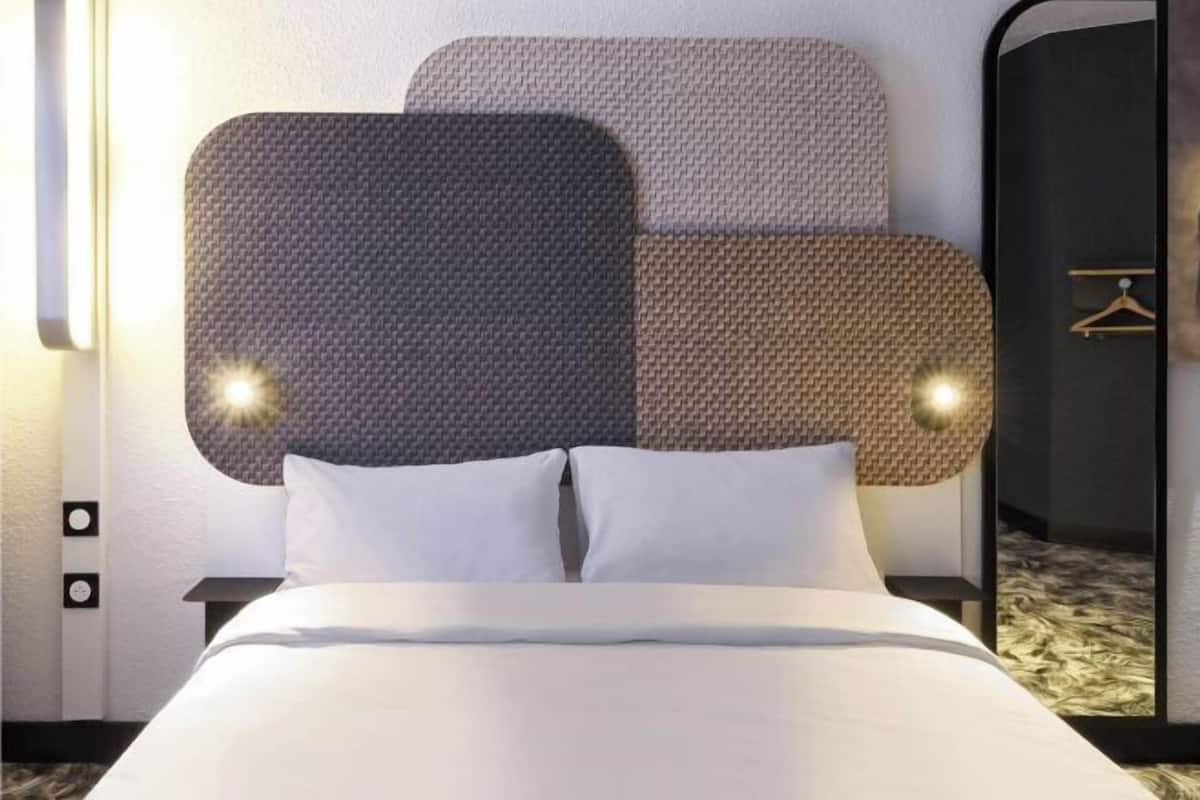 Bureau, Wi-Fi gratuit, draps fournis