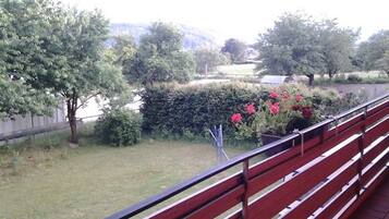 Căn hộ, 3 phòng ngủ | Ban công