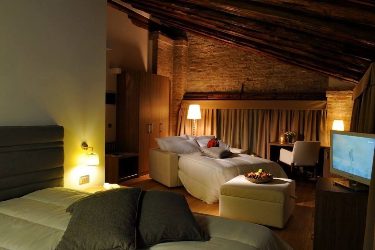 superior triple room | 1 bedroom, minibar, in-room safe, blackout curtains