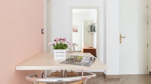 Elite Studio, Kitchenette, Sea View | Living area