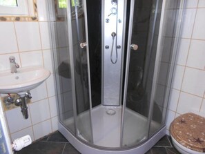 Hus, 5 soverom | Dusj på badet