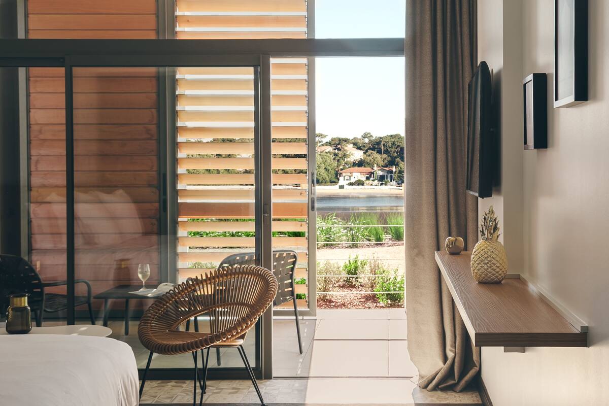 1 bedroom, minibar, in-room safe, individually decorated