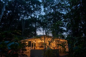 Exterior - Jaguar Inn Bungalows (Cahuita)