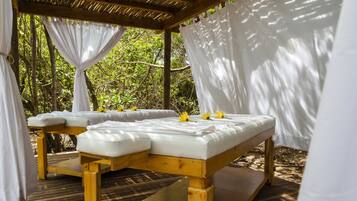 Behandlingsrom for par, badstue, boblebad, dampbad og kroppsbehandlinger