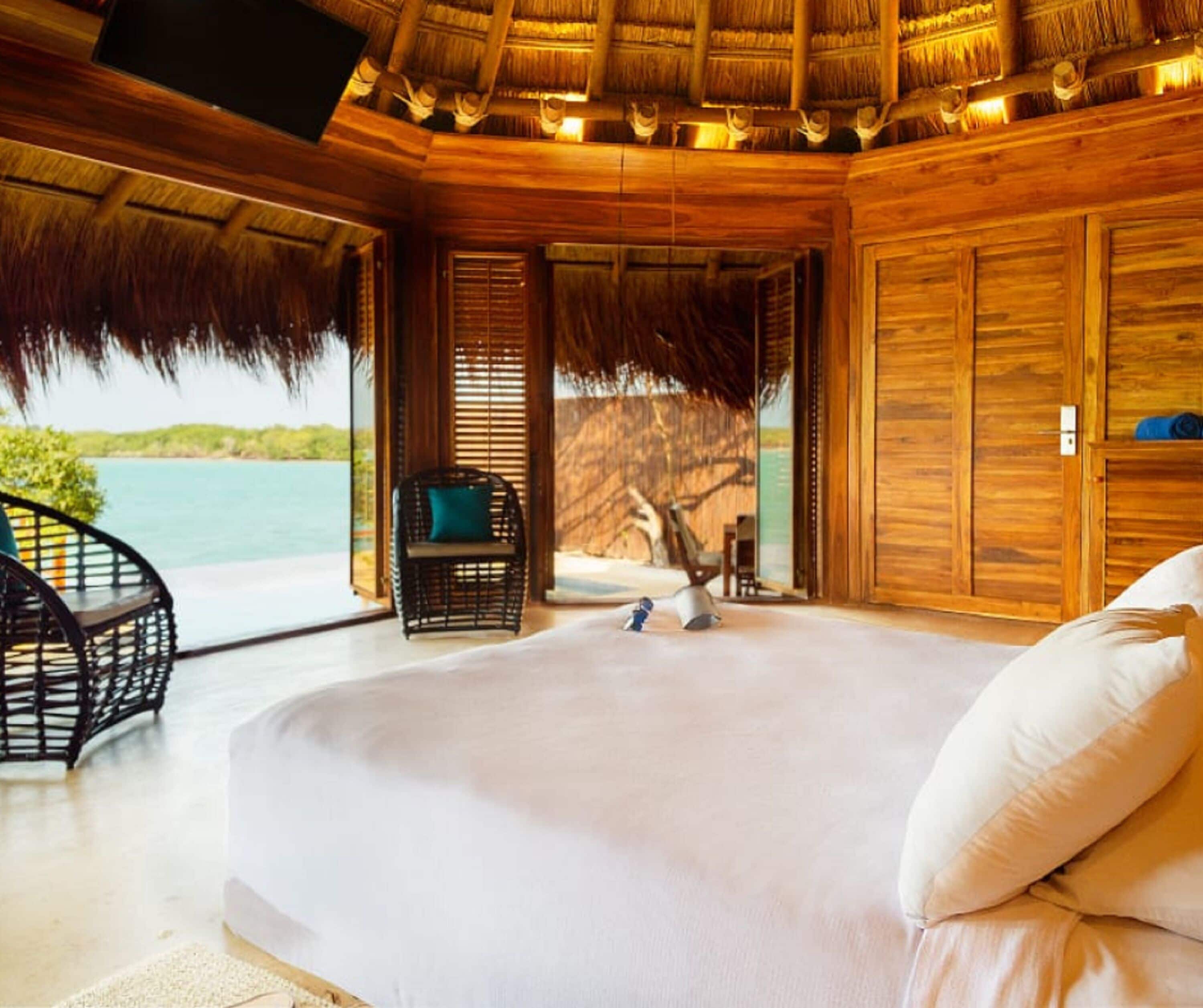 Bungalow, Private Pool (Sea Level - isleta) | Premium bedding, minibar, in-room safe, desk