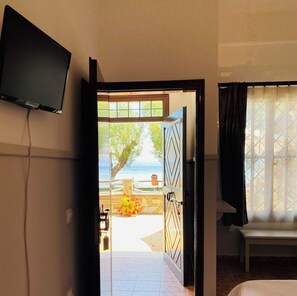 Cortinas blackout, sistema de insonorización y wifi gratis