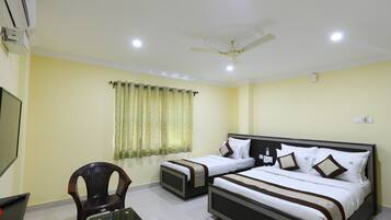 Luxury Suite | 1 bedroom, premium bedding, minibar, in-room safe