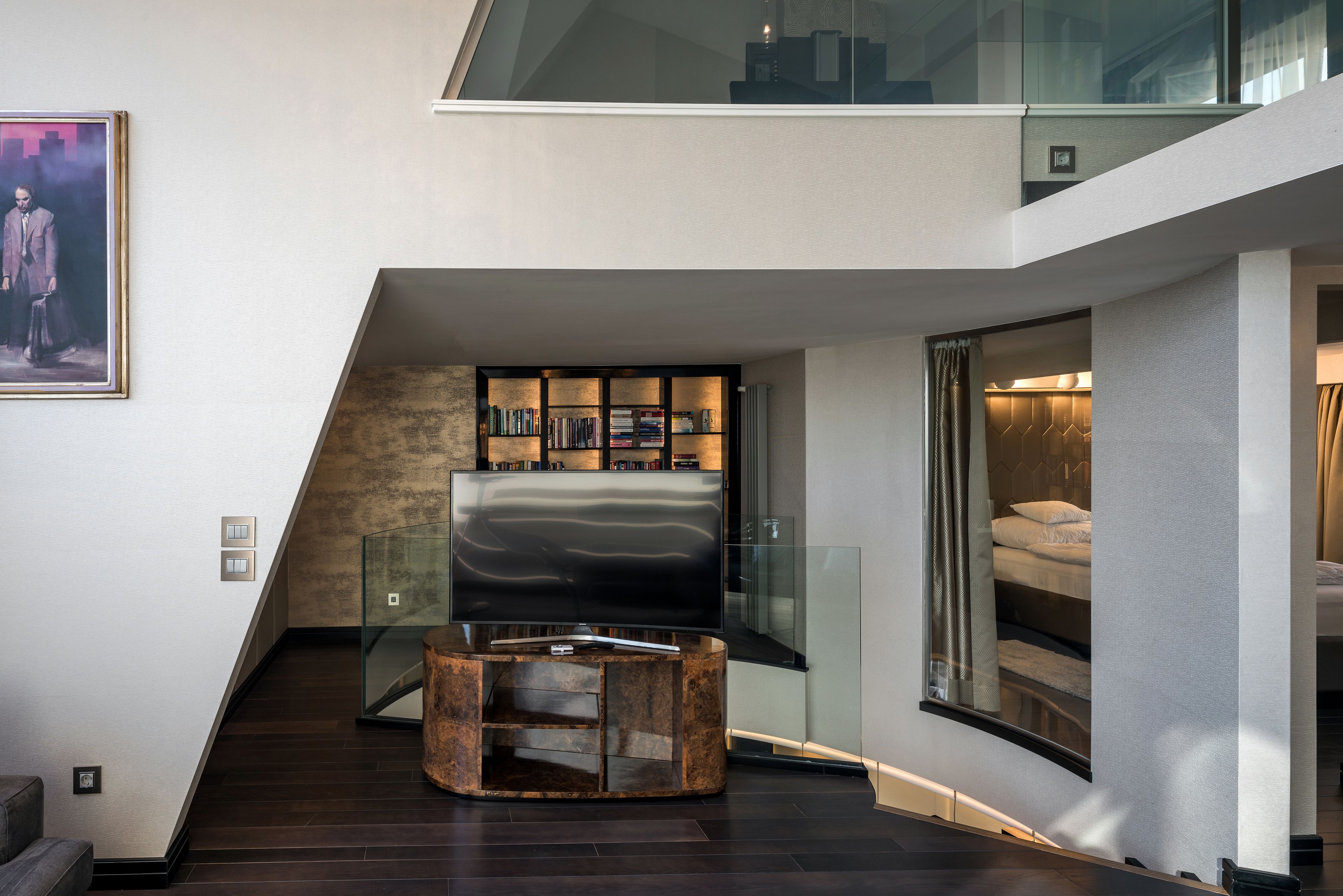 Prestige Apartment, 4 Bedrooms | 2 多间卧室、办公桌、免费 WiFi