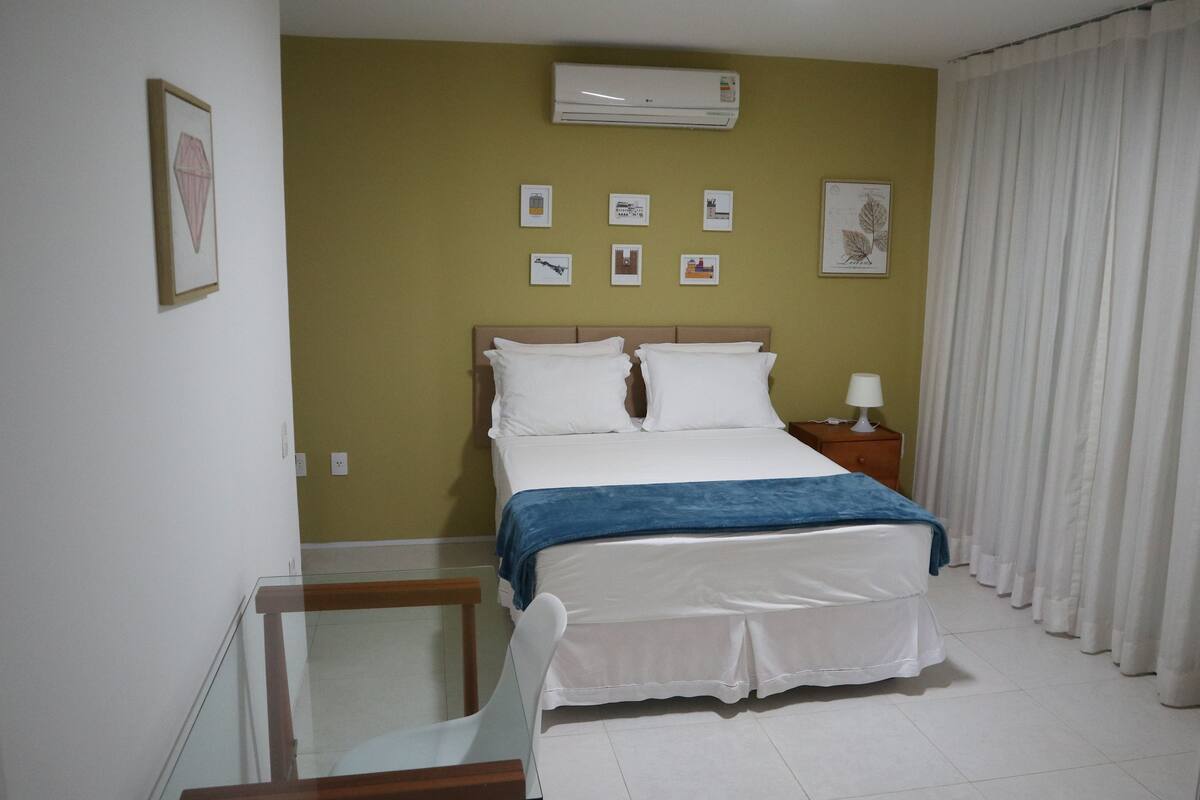 Suite com Varanda 01