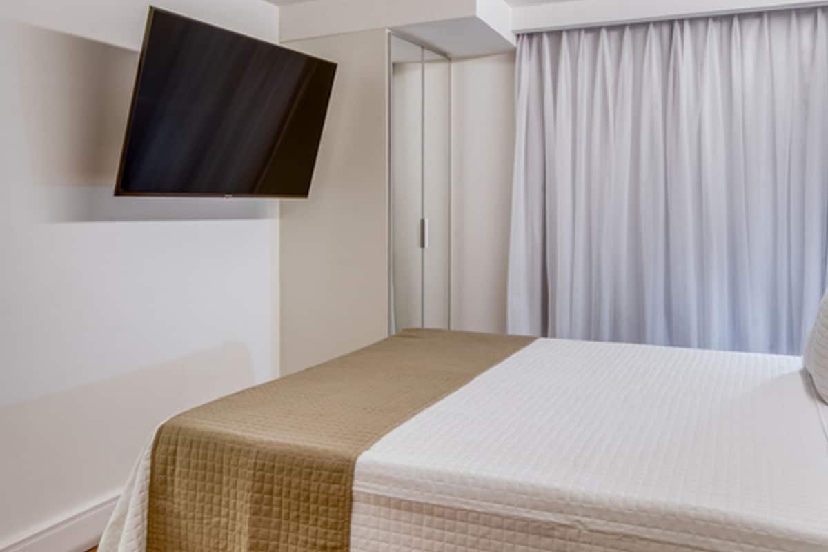 Brisa Flat 2 quartos (andar 1 sem vista) | 1 slaapkamer, hypoallergeen beddengoed, een kluis op de kamer