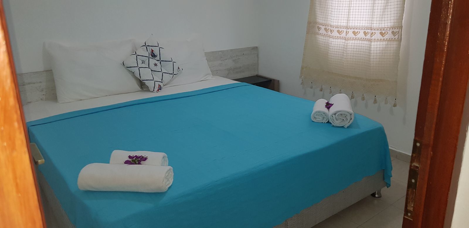 Deluxe Suite | Minibar, desk, laptop workspace, free WiFi