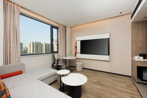 1 Bedroom Suite