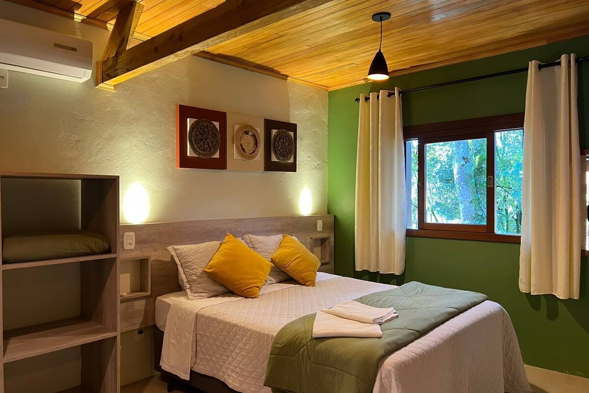 Comfort Double Room | Premium bedding, minibar, individually decorated, iron/ironing board