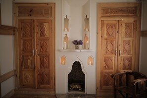 Double Room | Free minibar, desk, soundproofing, iron/ironing board - Melekli Konak (Amasya)