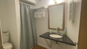 Free toiletries, towels