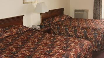 Escritorio y espacio para trabajar con laptop