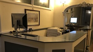 Unclassified image, 3 of 37, button - The New Alexandra Hotel (Llandudno)