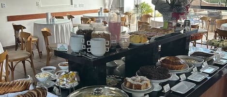 Frokostbuffé er inkludert hver dag