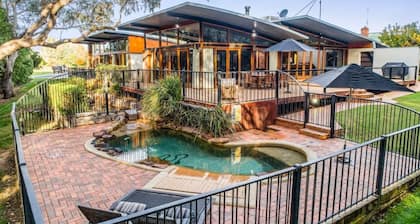 Elements - Increíble casa de lujo rodeada de arbustos y al lado del Murray