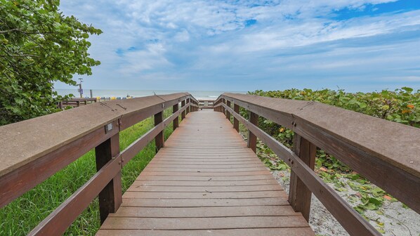 Luokittelematon kuva, 1 kautta 25, painike