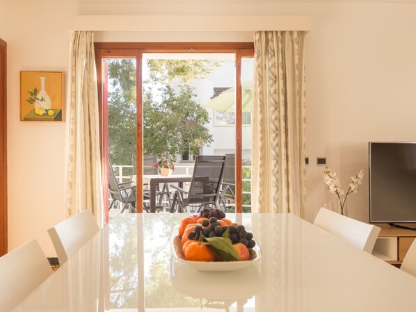 Dining - Villa Cactus - Beautiful villa very close to the beach in Port d'Alcúdia (Port d'Alcúdia)