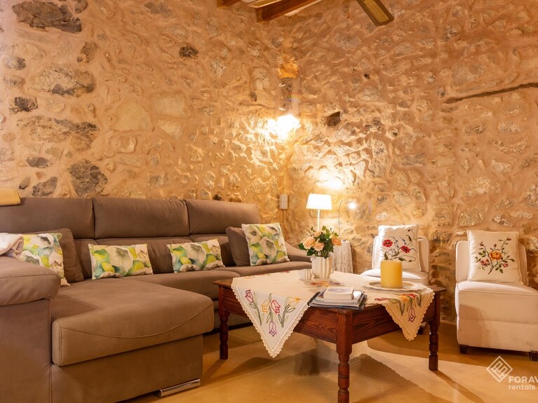 Ca Sa Padrina - Wonderful Townhouse With Pool In Vilafranca De Bonany - 佩特拉