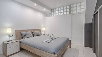 3 chambres, fer et planche Ă repasser, Wi-Fi gratuit, draps fournis