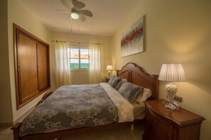 4 bedrooms, in-room safe, iron/ironing board, travel cot