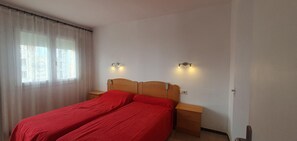 2 chambres, accès à Internet