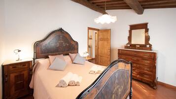 2 camere, ferro/asse da stiro, culla da viaggio, Wi-Fi gratuito