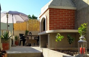 Outdoor dining - Beautiful apartment in Jesenice (Jesenice)