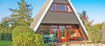 Vacation for the whole family in a tent roof house - - with W-LAN - beautiful property