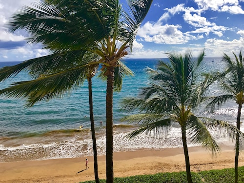 Oceanfront Sugar Beach Resort Penthouse 34.  Amazing Ocean Views!  Remodeled!  