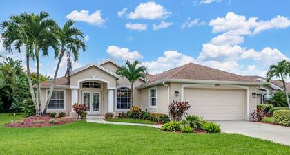 Villa mit Charme, privater Pool, Fahrräder, Kajaks, alle Annehmlichkeiten.