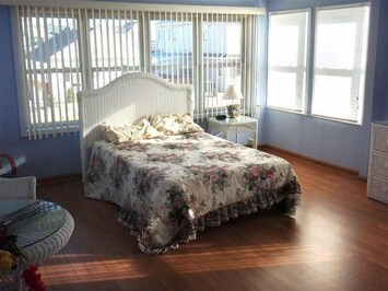 Large Master Bedroom