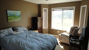 3 chambres, fer et planche Ă repasser, Wi-Fi gratuit, draps fournis