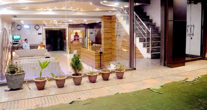 Hotel Riya Palace - Idgah Railway Station Agra