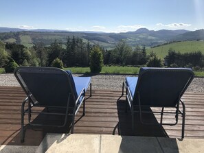 Panoramic House, 1 Bedroom, Hot Tub, Mountain View (Druim Buidhe) | Terrace/patio