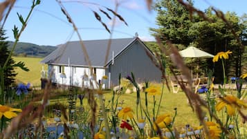 Panoramic House, 1 Bedroom, Mountain View (Torran View Lodge) | Garden view