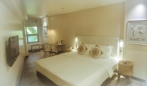 Desk, wheelchair access - Cuna Hotel (El Nido)