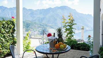 Doppia Superior, terrazzo, vista mare | Terrazza/patio