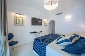 Premium bedding, minibar, in-room safe, individually decorated
